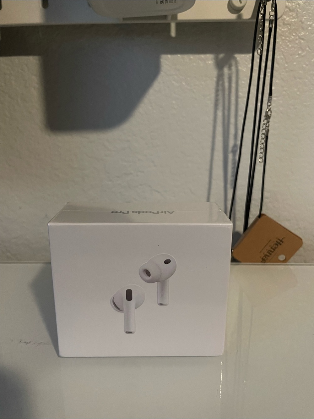 Apple AirPods Pro 3 (White) Wireless Noise-Cancelling Earbuds